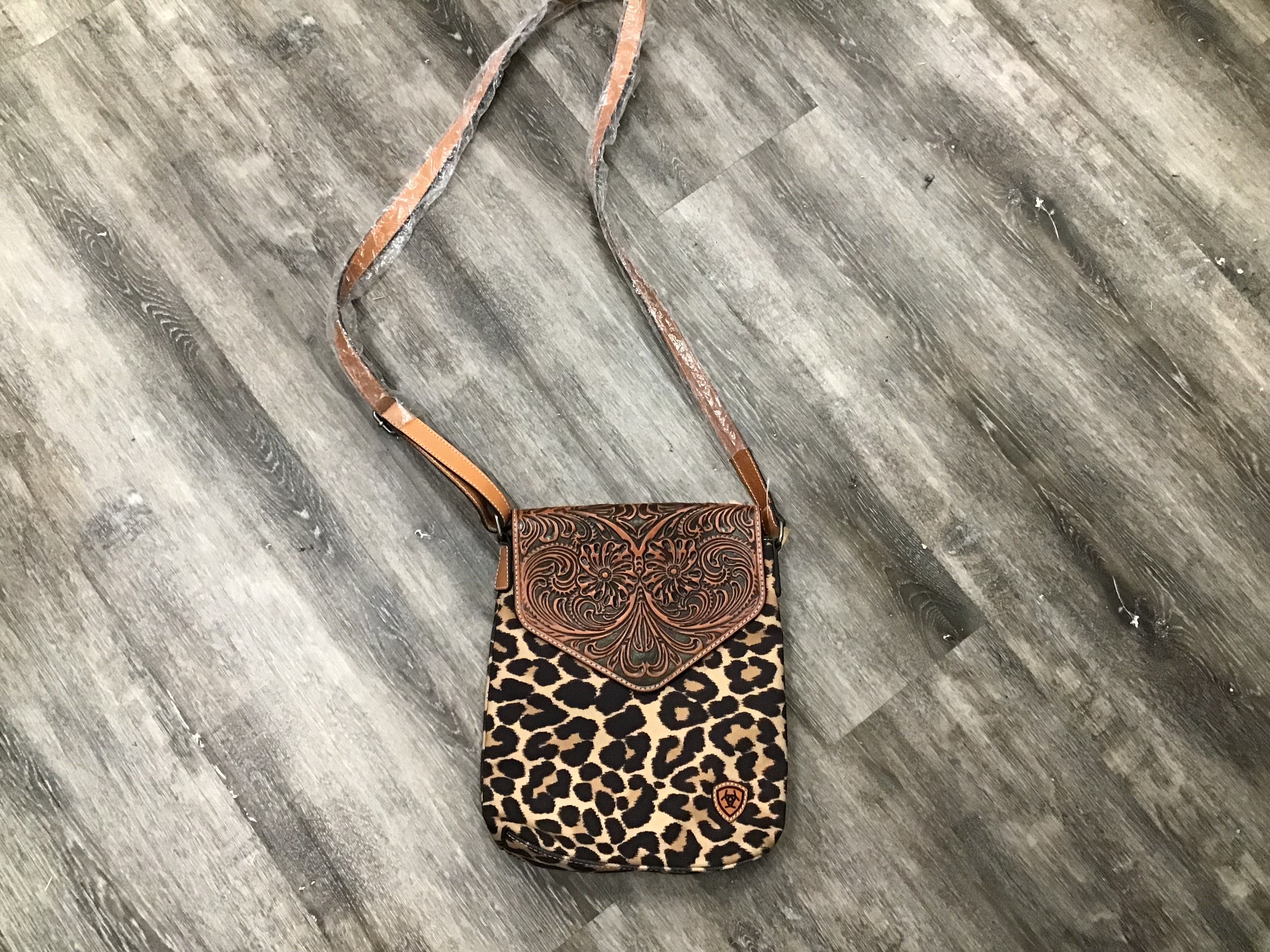 Ariat Leopard Purse